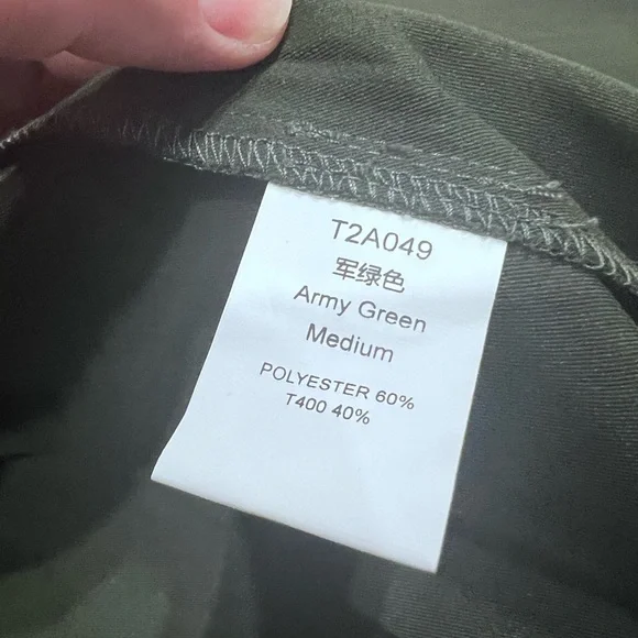 Army Green Trench Coat | Size Medium - Picture 13 of 14